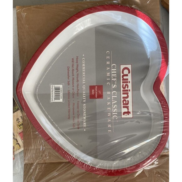 Cuisinart Chefs Classics Stoneware 12” Heart Platter Baker Valentine's Ceramic - Picture 4 of 4